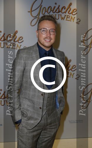 Amsterdam 1 december 2014
Premiere Gooische vrouwen 2 in het nieuwe de la mar theater met in de hoofdrollen Linda de Mol Tjitske Reidinga Lies Visschedijk en Susan Visser.
Jamai Loman
