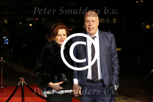 Utrecht 8 december 2014
Mr Pieter v Vollenhoven viert samen met zijn familie ,Prinses Margriet Prins Maurits Prinses Marilene Prins Bernhard Jr. Prinses Annette Prins Floris Prinses Aimee Prins Pieter Christiaan en Prinses Anita zijn 75e verjaardag in het Beatrix theater.