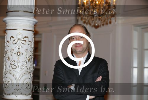 Amsterdam 28 november 2014
Persviewing RTL4 programma Het Orkest van Nederland, Tania Kross, dirigent en juryvoorzitter Jan Willem de Vriend, musicus/dj Ronald Molendijk, pianist Wibi Soerjadi en violiste Simone Lamsma