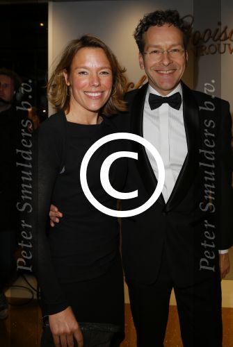 Amsterdam 1 december 2014
Premiere Gooische vrouwen 2 in het nieuwe de la mar met in de hoofdrollen Linda de Mol Lies Visschedijk Tjitske Reijdinga en Susan Visser