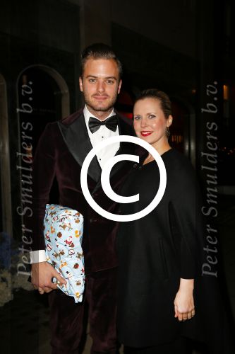Londen 15 december 2014
Chantal Janzen en Marco Geeratz trouwen in Hotal Cafe Royal.
Het feest is s avonds in hotel Claridge\'s. Jim bakkum en Bettina Holwerda