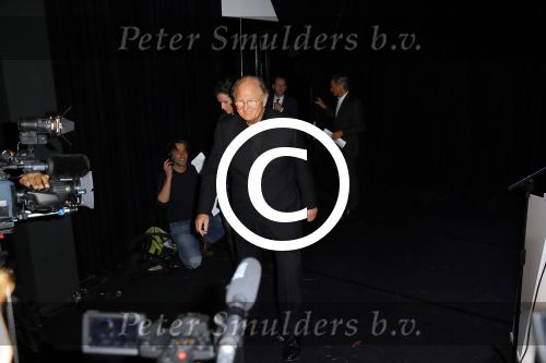 Amsterdam 17 december 2014
Joop v d Ende en Albert Verlinde maken bekend op persconferentie in gebouw van Stage holding dat ze samen gaan werken.