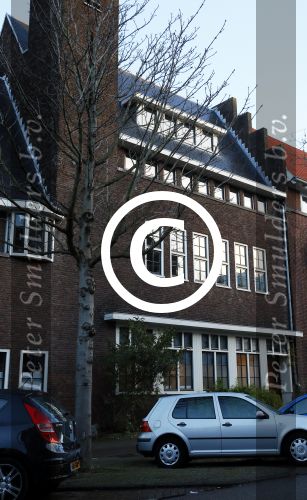 Uitdam en Amsterdam 8 december 2014
Katja Schuurman en Thijs Romer wonen om en om in hun huis in Uitdam en in een appartement in Amsterdam