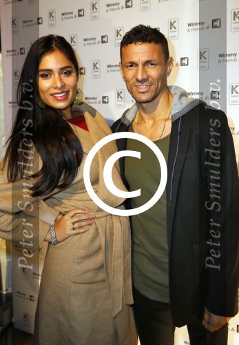 Blaricum 23 november 2014
Free a girl avond in Blaricum. Khalid Boulahrouz met zijn vriendin Miss Nederland Yasmin Verheijen
