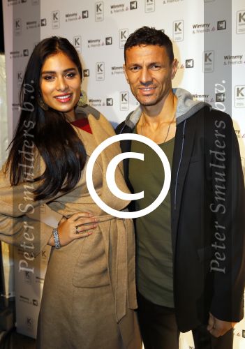 Blaricum 23 november 2014
Free a girl avond in Blaricum. Khalid Boulahrouz met zijn vriendin Miss Nederland Yasmin Verheijen