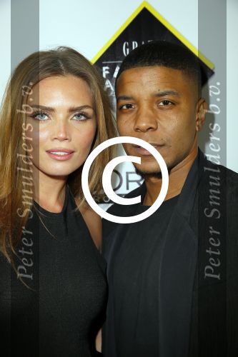 Amsterdam 9 december 2014
Grazia Style awards uitreiking in vondelpark CS.
Kim Feenstra met vriend