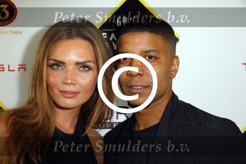 Amsterdam 9 december 2014
Grazia Style awards uitreiking in vondelpark CS.
Kim Feenstra met vriend