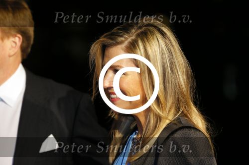 Utrecht 8 december 2014
Mr Pieter v Vollenhoven viert samen met zijn familie ,Prinses Margriet Prins Maurits Prinses Marilene Prins Bernhard Jr. Prinses Annette Prins Floris Prinses Aimee Prins Pieter Christiaan en Prinses Anita zijn 75e verjaardag in het Beatrix theater.