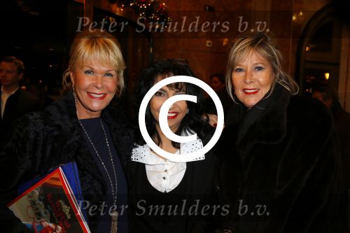Amsterdam 18 december 2014
Premiere kerst circus in Carre.
Laura Fygi met Sheila de Vries