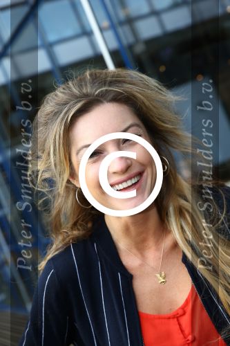 Hilversum, 11 December 2014
Perspresentatie AVROTROS Winterseizoen
Lauren Verster