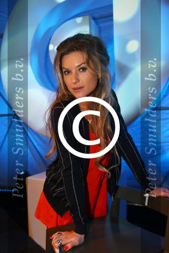 Hilversum, 11 December 2014
Perspresentatie AVROTROS Winterseizoen
Lauren Verster