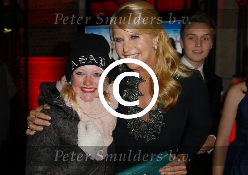 Amsterdam 1 december 2014
Premiere Gooische vrouwen 2 in het nieuwe de la mar theater met in de hoofdrollen Linda de Mol Tjitske Reidinga Lies Visschedijk en Susan Visser.