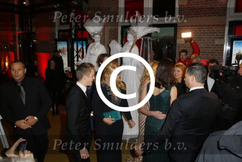 Amsterdam 1 december 2014
Premiere Gooische vrouwen 2 in het nieuwe de la mar theater met in de hoofdrollen Linda de Mol Tjitske Reidinga Lies Visschedijk en Susan Visser.