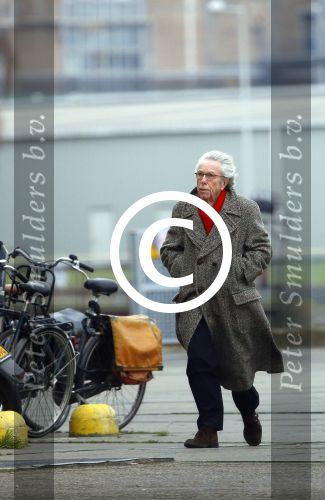 Amsterdam 17 december 2014
Jeroen Krabbe viert zijn 70e verjaardag in hotel de goudfazant.
Louis v Dijk