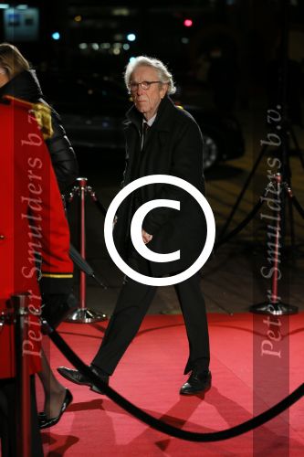 Utrecht 8 december 2014
Mr Pieter v Vollenhoven viert samen met zijn familie ,Prinses Margriet Prins Maurits Prinses Marilene Prins Bernhard Jr. Prinses Annette Prins Floris Prinses Aimee Prins Pieter Christiaan en Prinses Anita zijn 75e verjaardag in het Beatrix theater.