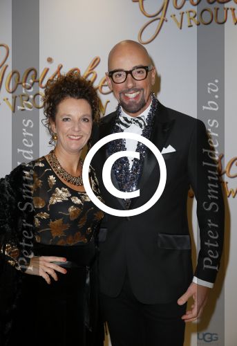 Amsterdam 1 december 2014
Premiere Gooische vrouwen 2 in het nieuwe de la mar met in de hoofdrollen Linda de Mol Lies Visschedijk Tjitske Reijdinga en Susan Visser