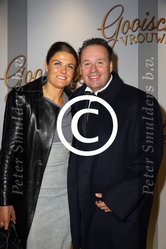 Amsterdam 1 december 2014
Premiere Gooische vrouwen 2 in het nieuwe de la mar met in de hoofdrollen Linda de Mol Lies Visschedijk Tjitske Reijdinga en Susan Visser. Marc met janneke Brouwers