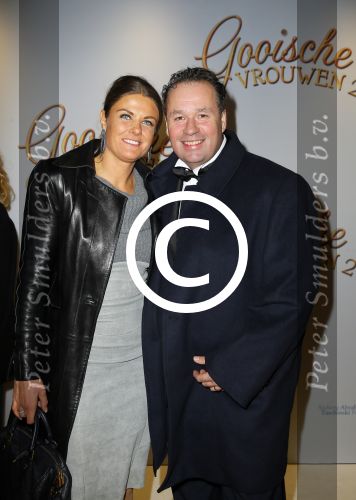 Amsterdam 1 december 2014
Premiere Gooische vrouwen 2 in het nieuwe de la mar met in de hoofdrollen Linda de Mol Lies Visschedijk Tjitske Reijdinga en Susan Visser. Marc met janneke Brouwers