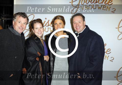 Amsterdam 1 december 2014
Premiere Gooische vrouwen 2 in het nieuwe de la mar met in de hoofdrollen Linda de Mol Lies Visschedijk Tjitske Reijdinga en Susan Visser. Marc met janneke Brouwers