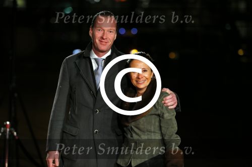 Utrecht 8 december 2014
Mr Pieter v Vollenhoven viert samen met zijn familie ,Prinses Margriet Prins Maurits Prinses Marilene Prins Bernhard Jr. Prinses Annette Prins Floris Prinses Aimee Prins Pieter Christiaan en Prinses Anita zijn 75e verjaardag in het Beatrix theater.