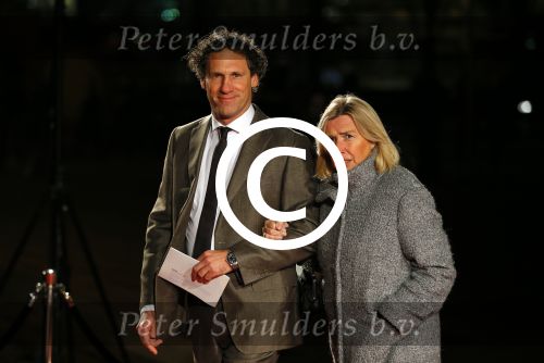 Utrecht 8 december 2014
Mr Pieter v Vollenhoven viert samen met zijn familie ,Prinses Margriet Prins Maurits Prinses Marilene Prins Bernhard Jr. Prinses Annette Prins Floris Prinses Aimee Prins Pieter Christiaan en Prinses Anita zijn 75e verjaardag in het Beatrix theater.