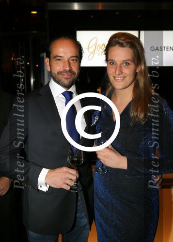 Amsterdam 1 december 2014
Premiere Gooische vrouwen 2 in het nieuwe de la mar met in de hoofdrollen Linda de Mol Lies Visschedijk Tjitske Reijdinga en Susan Visser. Marco Grifhorst met vriendin