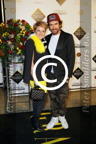 Amsterdam 9 december 2014
Grazia Style awards uitreiking in vondelpark CS.
Mari v d Ven met een vriendin