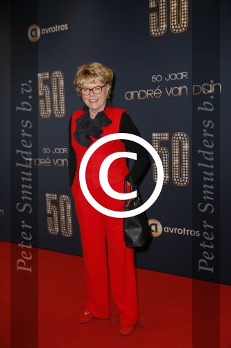 Utrecht 18 november 2014
Andre v Duin viert zijn 50 jarig artiesten bestaan in het Beatrix theater.
Marianne v Wijnkoop