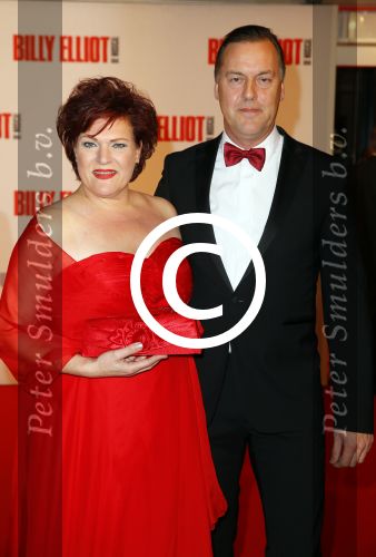 Scheveningen 30 november 2014
Premiere Billy Elliot in het circustheater. Marjolein Touw met vriend