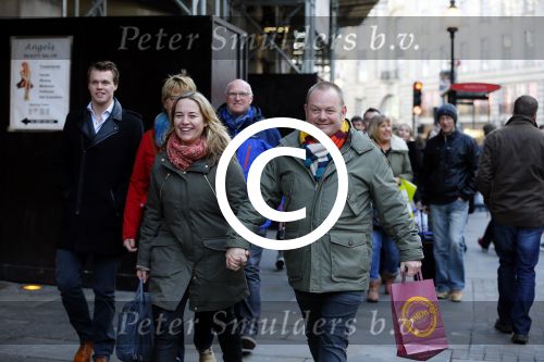 Londen 14 december 2014
Martijn Fischer met zijn nieuwe vriendin Annemarie Ubbels in Londen