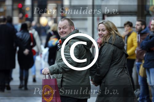 Londen 14 december 2014
Martijn Fischer met zijn nieuwe vriendin Annemarie Ubbels in Londen