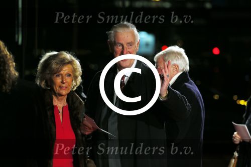Utrecht 8 december 2014
Mr Pieter v Vollenhoven viert samen met zijn familie ,Prinses Margriet Prins Maurits Prinses Marilene Prins Bernhard Jr. Prinses Annette Prins Floris Prinses Aimee Prins Pieter Christiaan en Prinses Anita zijn 75e verjaardag in het Beatrix theater.