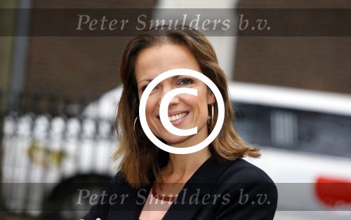 Hilversum 6 november 2014
Perspresentatie van de evangelische omroep EO. Mirjam Bouwman