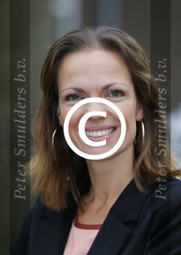 Hilversum 6 november 2014
Perspresentatie van de evangelische omroep EO. Mirjam Bouwman