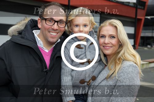 Hilversum 26 november 2014
Sinterklaas bij RTL in studio 21. Nance Coolen met man en zoontje