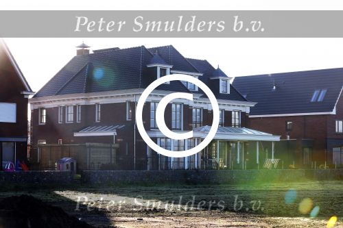Volendam 13 november 2014
Het nieuwe huis/villa van Nick Schilder is bijna klaar.