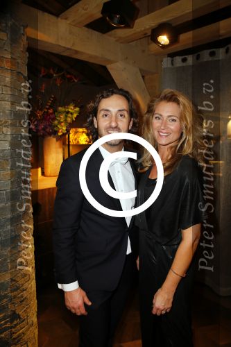 Amsterdam 11 december 2014
Luxery fair vip avond in de RAI. Osiri Shertman met vrouw