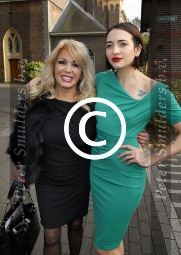 Vaassen 9 november 2014
Presentatie nieuwe produktlijn Aad Ouborg Bourgini genaamd. De presentatie is in restaurant de Leest van Jacob Jan Boerma. Patricia Paay en Christina Curry