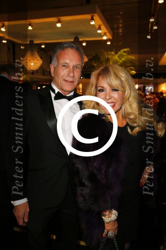 Amsterdam 11 december 2014
Luxery fair vip avond in de RAI. Patricia Paay met een kennis