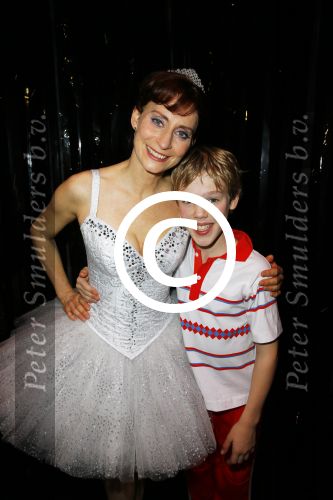 Scheveningen 30 november 2014
Premiere Billy Elliot in het circustheater met in de hoofdrollen Pia Douwes Carry Tefsen Bas Heerkens Reinier Demeijer en Bas Grevelink. Billy werd gespeeld door Carlos Puts.