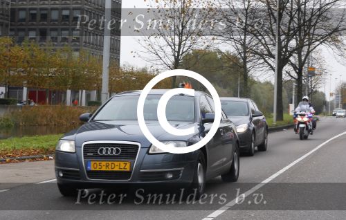 Amsterdam 4 november 2014
Een politieauto onder begeleiding van motoren met een GOPRO camera op de auto.