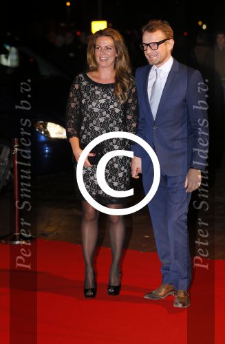 Utrecht 8 december 2014
Mr Pieter v Vollenhoven viert samen met zijn familie ,Prinses Margriet Prins Maurits Prinses Marilene Prins Bernhard Jr. Prinses Annette Prins Floris Prinses Aimee Prins Pieter Christiaan en Prinses Anita zijn 75e verjaardag in het Beatrix theater.