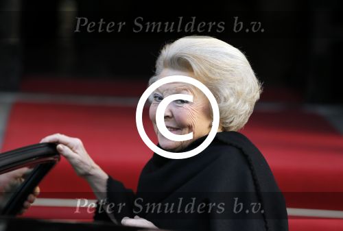 Amsterdam 10 december 2014
Uitreiking prins Claus prijzen in het paleis op de dam.
Aanwezig Koning Prins Willem Alexander Koningin Maxima Prinses Beatrix Prinses Mabel en Prins Constantijn.