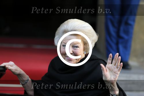 Amsterdam 10 december 2014
Uitreiking prins Claus prijzen in het paleis op de dam.
Aanwezig Koning Prins Willem Alexander Koningin Maxima Prinses Beatrix Prinses Mabel en Prins Constantijn.