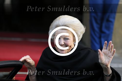 Amsterdam 10 december 2014
Uitreiking prins Claus prijzen in het paleis op de dam.
Aanwezig Koning Prins Willem Alexander Koningin Maxima Prinses Beatrix Prinses Mabel en Prins Constantijn.