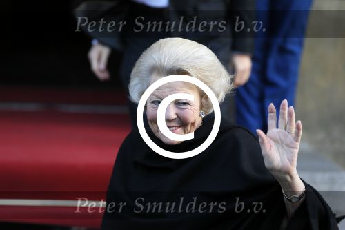 Amsterdam 10 december 2014
Uitreiking prins Claus prijzen in het paleis op de dam.
Aanwezig Koning Prins Willem Alexander Koningin Maxima Prinses Beatrix Prinses Mabel en Prins Constantijn.