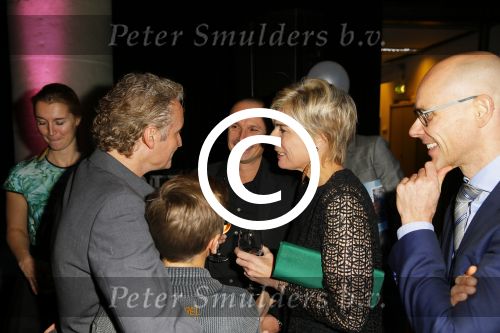 Amsterdam 11 december 2014
Presentatie van het nieuwe tijdschrift en platform van Wendy v Dijk.
Prinses Laurentien onthult het eerste exemplaar. Mike v Dijk Erland Galjaard Sem v Dijk in gesprek met prinses Laurentien