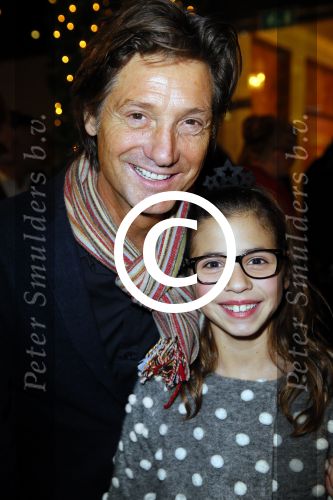 Amsterdam 18 december 2014
Premiere kerst circus in Carre.
Rick Engelkes met dochter
