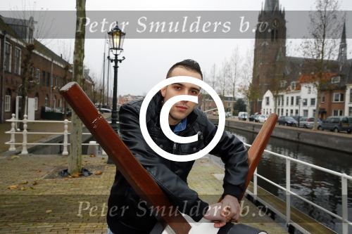 Weesp 4 december 2014
Robbie Hasselt wordt geinterviewd door Edwin Bredius. Robbie heeft dates gehad met Onno Hoes en deze gefilmd.