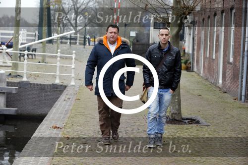 Weesp 4 december 2014
Robbie Hasselt wordt geinterviewd door Edwin Bredius. Robbie heeft dates gehad met Onno Hoes en deze gefilmd.